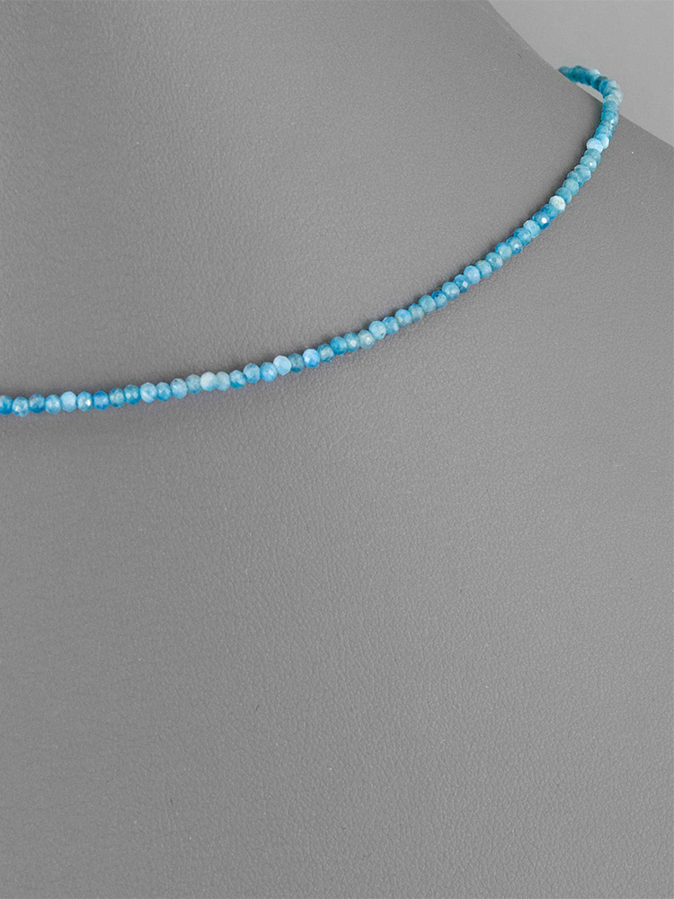Бусы апатит 02684/02685/02686